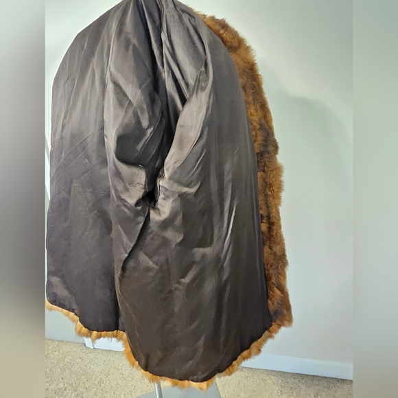 FURRocious Luxurious Fur Coat Made In Greece - Picture 8 of 10